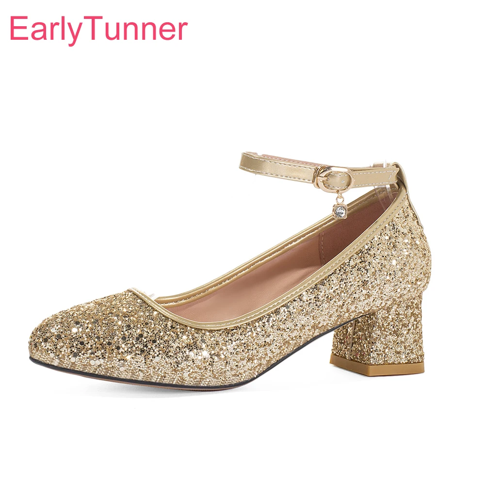 Brand New Sexy Gold White Women Wedding Pumps Fashion Med Chunky Heels Lady Bridal Shoes Plus Small Big Size 10 30 43 45 47
Brand New Sexy Gold White Women Wedding Pumps Fashion Med Chunky Heels Lady Bridal Shoes Plus Small Big Size 10 30 43 45 47