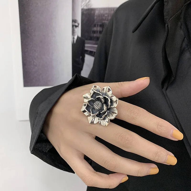 MODOMA Fashion Flower Design Aesthetic Rings For Women 2022 Vintage Gothic 925 Sterling Silver Open Rings Party Jewelry Women
MODOMA Fashion Flower Design Aesthetic Rings For Women 2022 Vintage Gothic 925 Sterling Silver Open Rings Party Jewelry Women