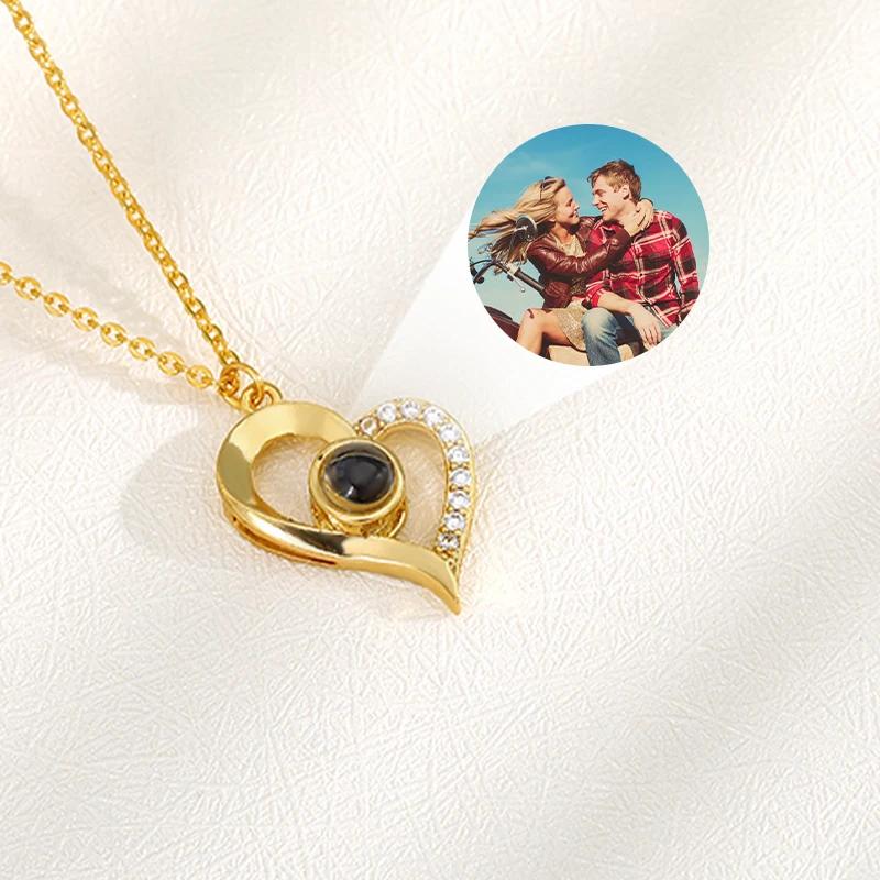 Photo Custom Projection Necklace Simple Heart Shaped Projection Necklace Lover Family Memory Gift Christmas For Wife Girlfriend
Photo Custom Projection Necklace Simple Heart Shaped Projection Necklace Lover Family Memory Gift Christmas For Wife Girlfriend