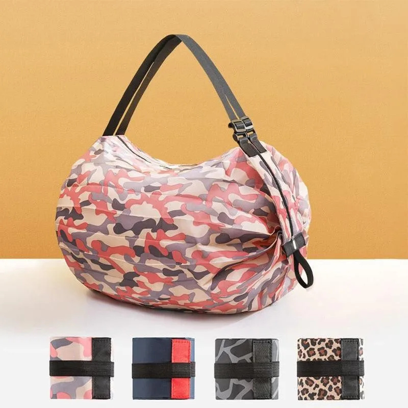Big Size Thick Nylon Large Portable Shoulder Women's Handbags Folding Pouch Shopping Bag Foldable Print Eco Friendly Bags
Big Size Thick Nylon Large Portable Shoulder Women's Handbags Folding Pouch Shopping Bag Foldable Print Eco Friendly Bags