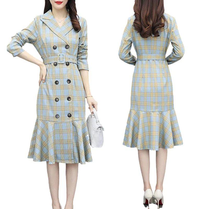 Винтажное летнее платье в клетку, с оборками по краю
Винтажное летнее платье в клетку, с оборками по краю