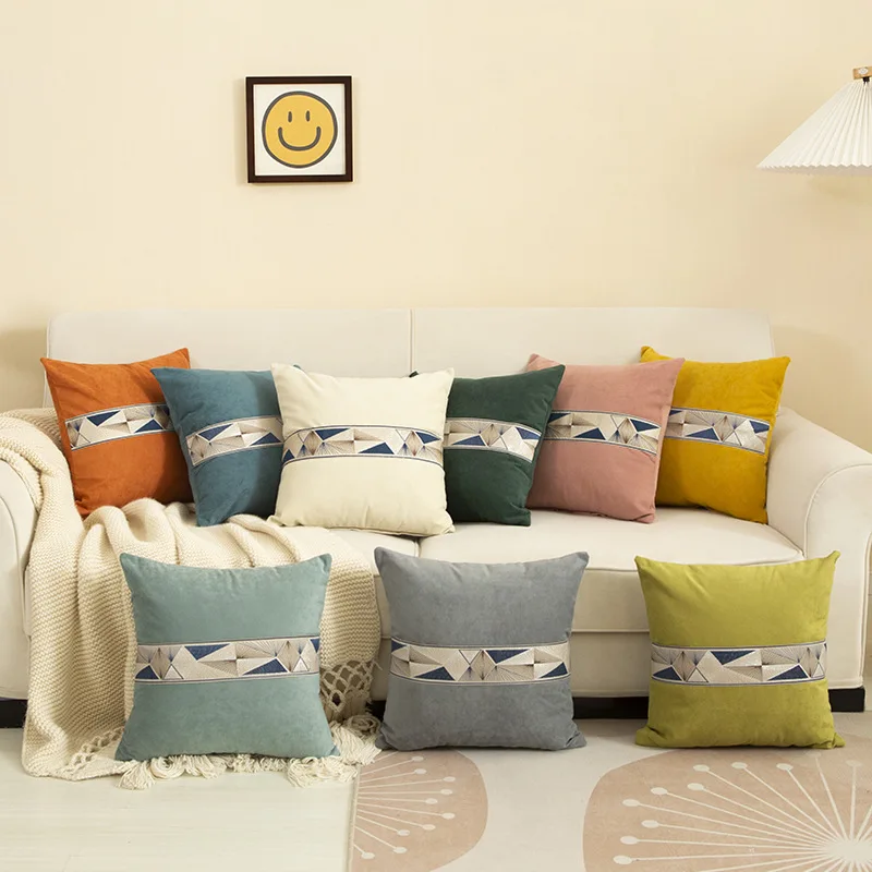 Наволочка для диванной подушки с геометрическим узором 
Наволочка для диванной подушки с геометрическим узором