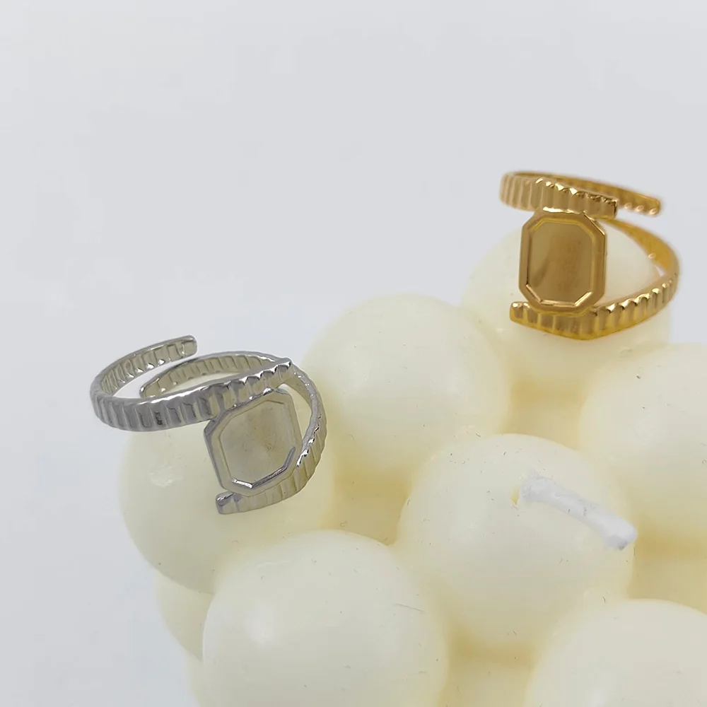 Trendy Minimalist Gold Color Cross Rings Geometric Double Layer Open Adjustable Finger Ring For Women Party Wedding Jewelry Gift 
Trendy Minimalist Gold Color Cross Rings Geometric Double Layer Open Adjustable Finger Ring For Women Party Wedding Jewelry Gift