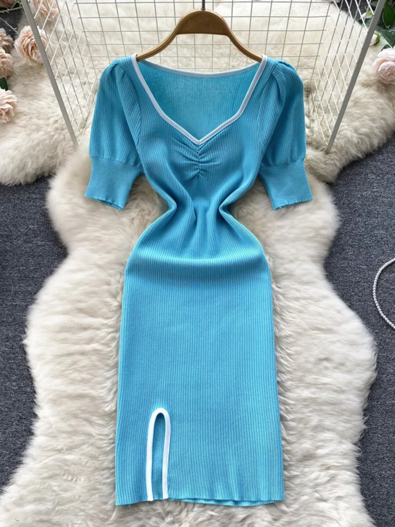 Foamlina 2022 New Chic Summer Knit Dress Color Match Bodycon Mini Dress Elegant V-neck Short Sleeve Tight Fit Split Women Dress
Foamlina 2022 New Chic Summer Knit Dress Color Match Bodycon Mini Dress Elegant V-neck Short Sleeve Tight Fit Split Women Dress