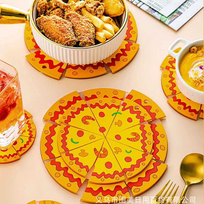 

Creative Pizza Placemats Can Be Hung Non-Slip Coasters Anti-Scalding Table Mats PVC Table Insulation Pads Pot Pads