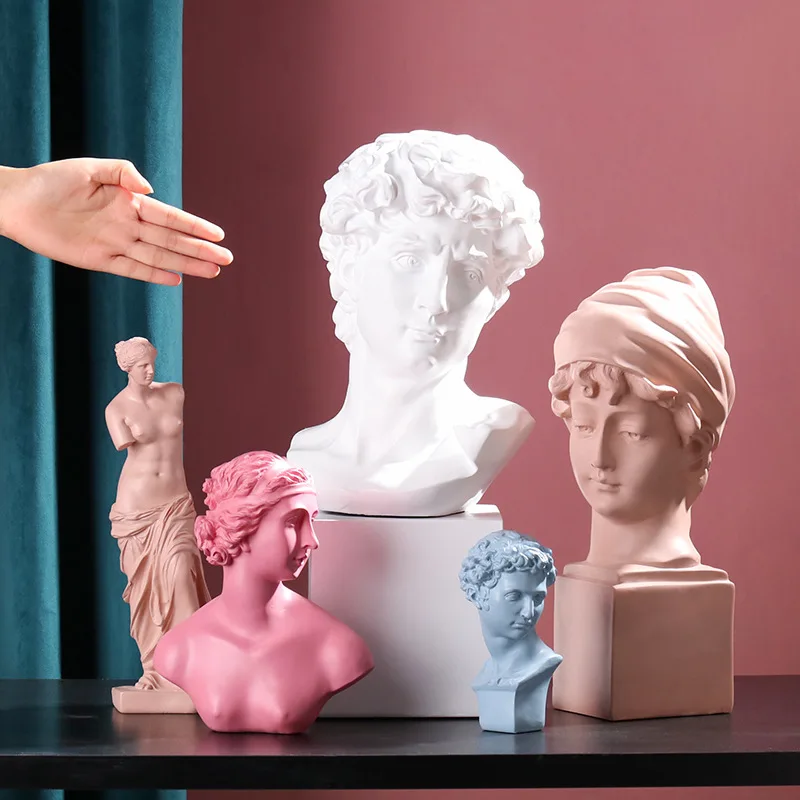 Nordic Home Decor Creative Resin Crafts Sketch Bust Statue Decoration Venus Plaster Statue Home Decoration Living Room
Nordic Home Decor Creative Resin Crafts Sketch Bust Statue Decoration Venus Plaster Statue Home Decoration Living Room