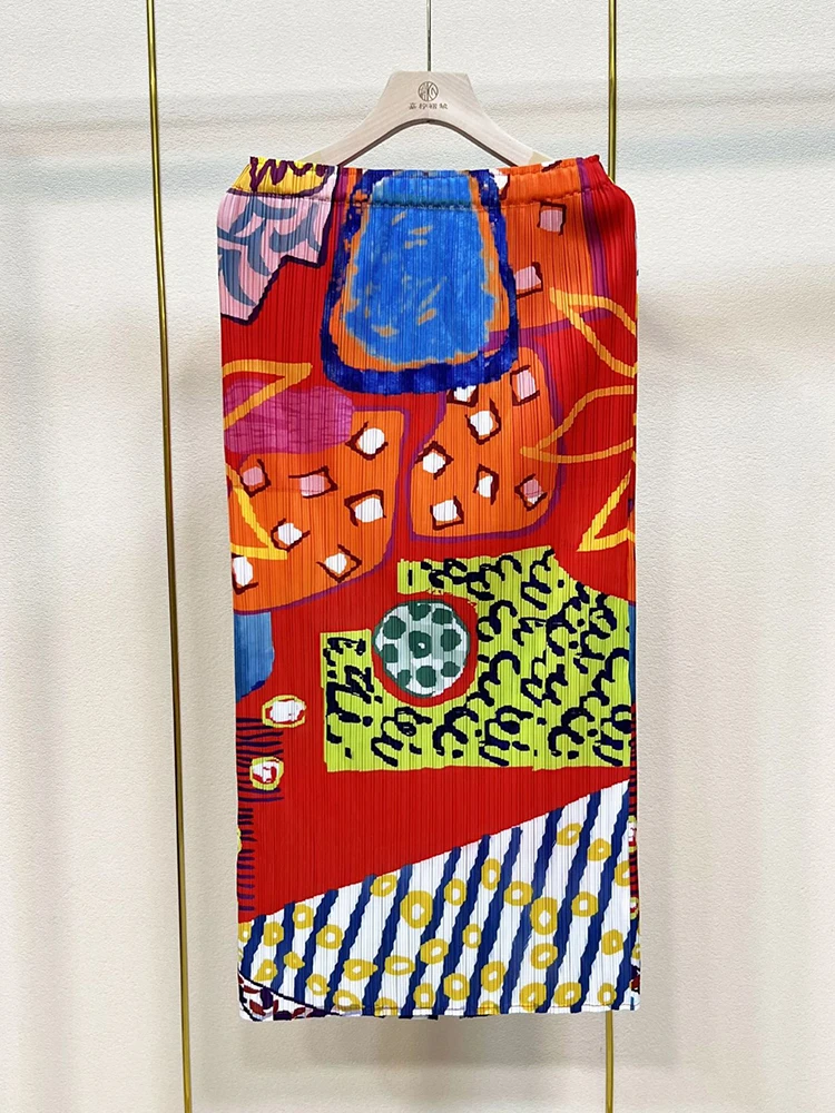 Miyake Women Clothing Micro-stretch Print Graffiti Pleat Type Fashion Design Summer Style Versatile Sweet Package Hip Half Skirt
Miyake Women Clothing Micro-stretch Print Graffiti Pleat Type Fashion Design Summer Style Versatile Sweet Package Hip Half Skirt