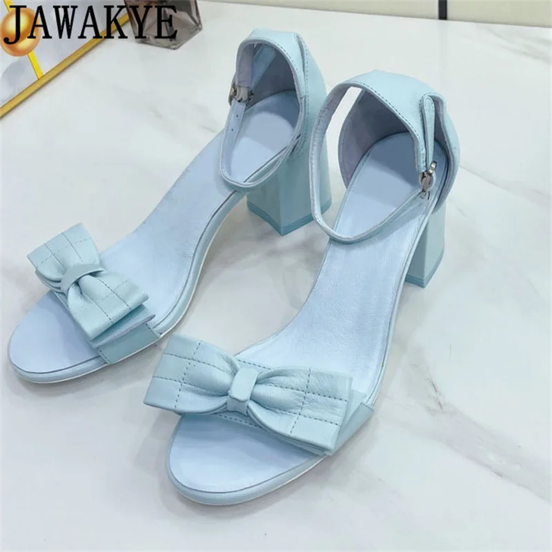 2022 Summer New Bowknot Chunky Heel Sandals Women light Color Open Toe Mid heel Sandals Ladies Summer Casual Beach Party Shoes
2022 Summer New Bowknot Chunky Heel Sandals Women light Color Open Toe Mid heel Sandals Ladies Summer Casual Beach Party Shoes