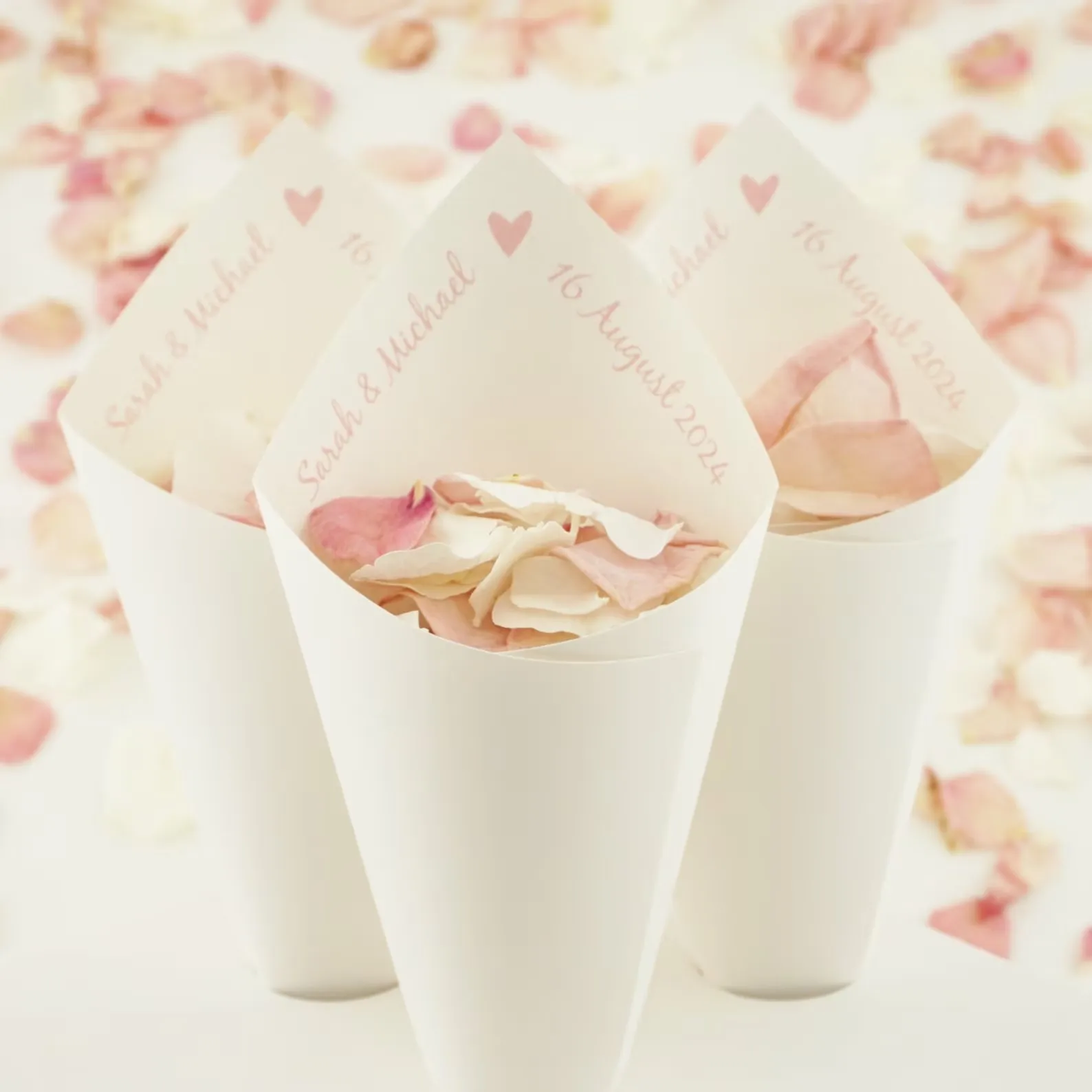 25pcs Handcrafted Personalised Love Heart Wedding Confetti Cones - Ivory, White, Kraft
25pcs Handcrafted Personalised Love Heart Wedding Confetti Cones - Ivory, White, Kraft