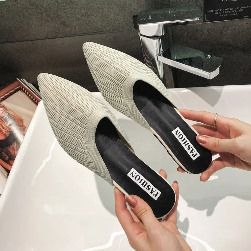 Large Size All-match Baotou Casual Slippers Women's2022 Early Autumn New Pointed Toe Flat Heel Flying Woven Half Slippers Women
Large Size All-match Baotou Casual Slippers Women's2022 Early Autumn New Pointed Toe Flat Heel Flying Woven Half Slippers Women