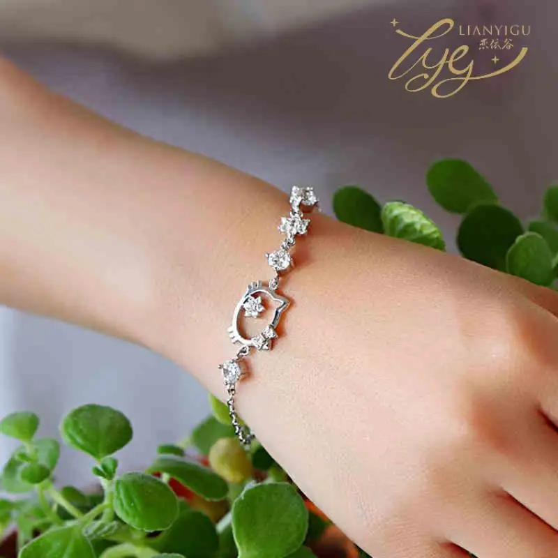 Sanrio Cartoon Jewelry Hello Kitty Diamond Bracelet Female Summer Kids Cosplay Toys Korean Fashion Jewelry Kawaii Birthday Gift
Sanrio Cartoon Jewelry Hello Kitty Diamond Bracelet Female Summer Kids Cosplay Toys Korean Fashion Jewelry Kawaii Birthday Gift