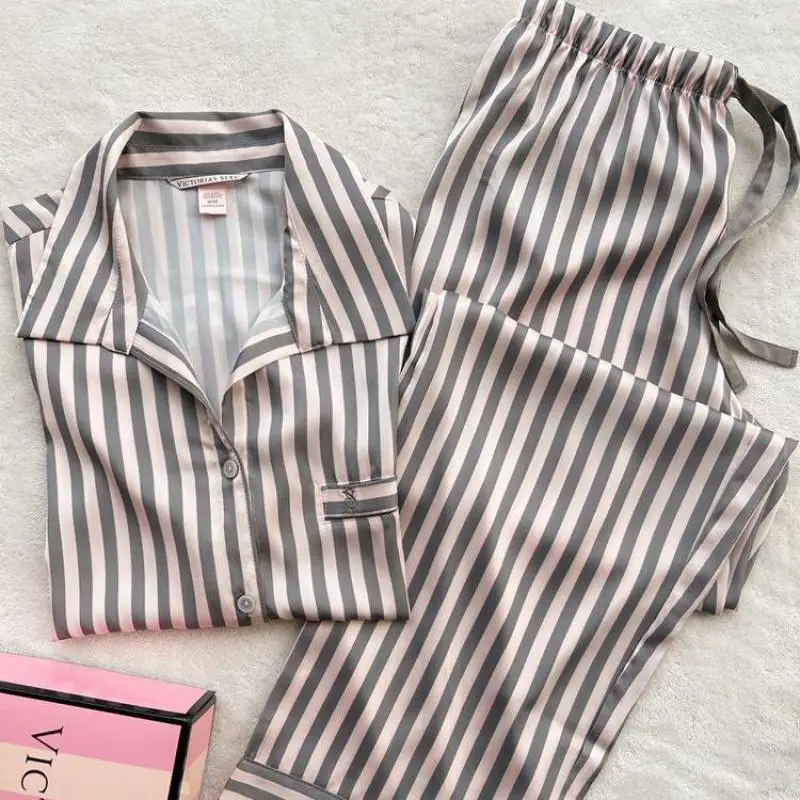 Pink Striped Silk Pajamas For Women Summer Thin Long Sleeve Pants Set Home Wear Summer Thin Loose Sexy Home Clothes
Pink Striped Silk Pajamas For Women Summer Thin Long Sleeve Pants Set Home Wear Summer Thin Loose Sexy Home Clothes