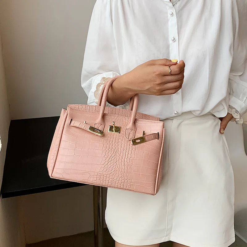 Women Crossbody Bag Shoulder Bags Luxury Brand Designer Bag Crocodile Pattern Shopper Purses Crossbody Bags For Women Clutch
Women Crossbody Bag Shoulder Bags Luxury Brand Designer Bag Crocodile Pattern Shopper Purses Crossbody Bags For Women Clutch
