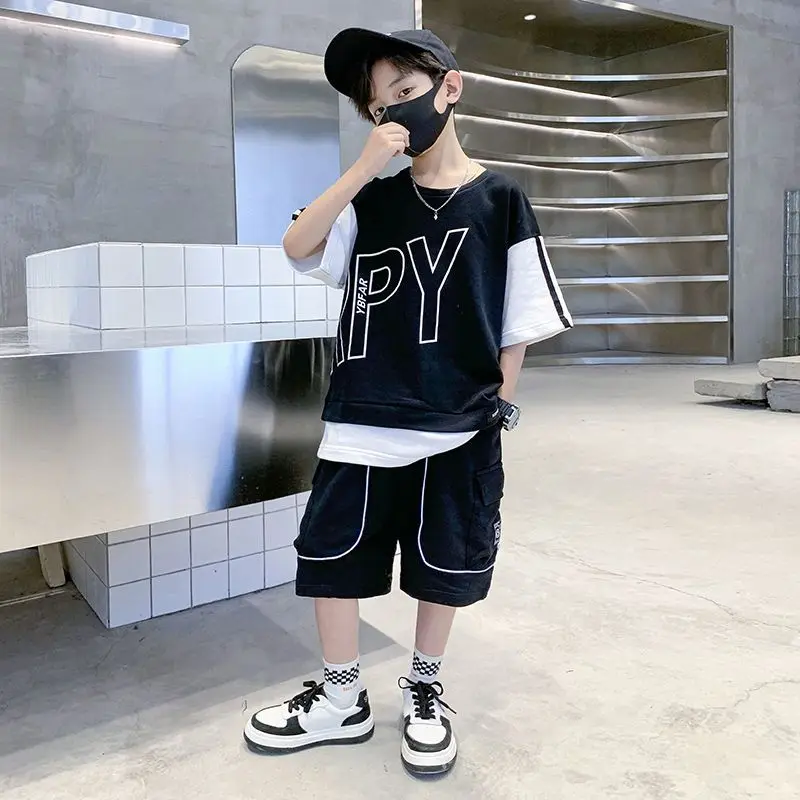 2023 Teenage Boy Outfits Boys Summer Sportswear Letter Suit Kids Short Sleeve T-shirt +shorts 2pcs Casual Boy Cotton Streetwear
2023 Teenage Boy Outfits Boys Summer Sportswear Letter Suit Kids Short Sleeve T-shirt +shorts 2pcs Casual Boy Cotton Streetwear
