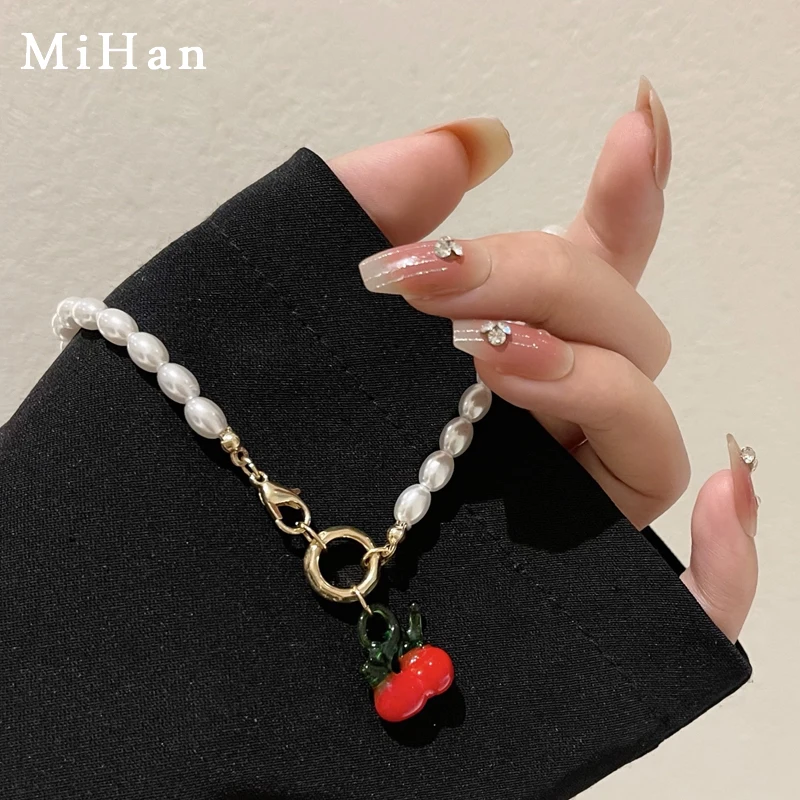 Mihan Sweet Jewelry Cherry Pendant Necklace Pretty Design Elegant Simulated Pearl Necklace For Women Party Gifts Wholesale
Mihan Sweet Jewelry Cherry Pendant Necklace Pretty Design Elegant Simulated Pearl Necklace For Women Party Gifts Wholesale