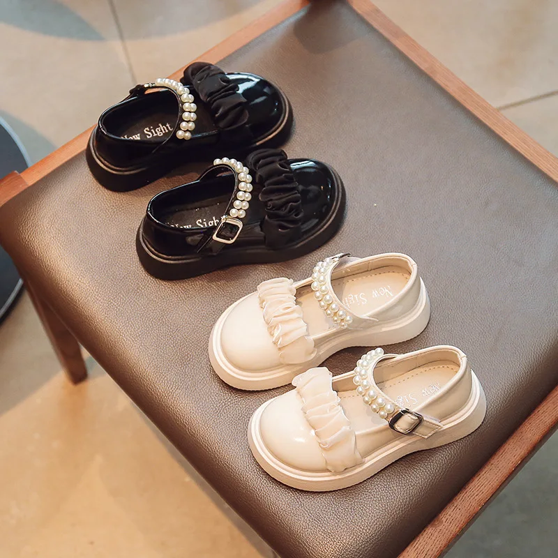 Girls Children Leather Shoes Lace Ruffled Sweet Solid Beige 2022 Four Seasons Glossy PU Pearl New Non-slip Loafers Kids Fashion
Girls Children Leather Shoes Lace Ruffled Sweet Solid Beige 2022 Four Seasons Glossy PU Pearl New Non-slip Loafers Kids Fashion