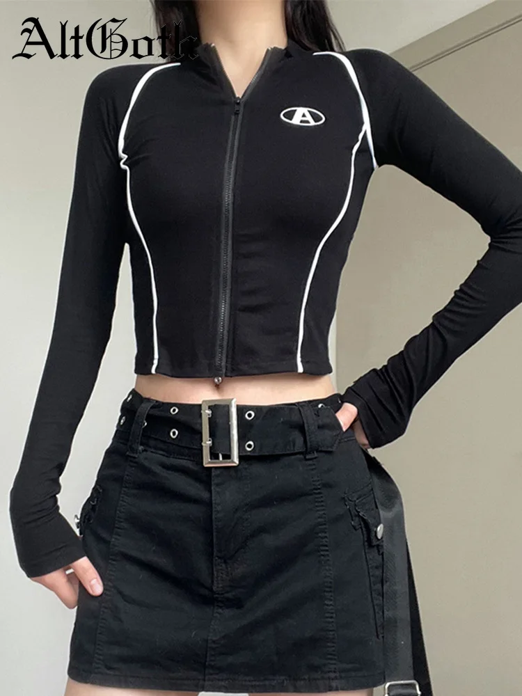 AltGoth Gothic Streetwear T-shirt Women Vintage Harajuku Grunge Letter Print Long Sleeve Zipper Tee Tops Y2k Cyberpunk Techwear
AltGoth Gothic Streetwear T-shirt Women Vintage Harajuku Grunge Letter Print Long Sleeve Zipper Tee Tops Y2k Cyberpunk Techwear