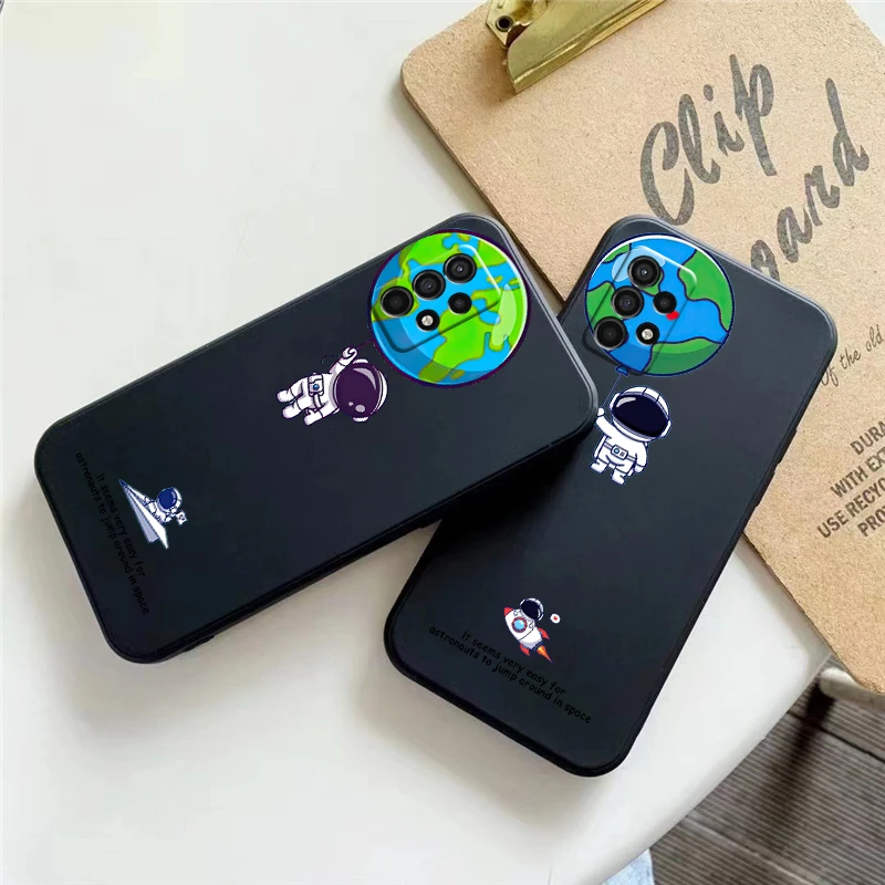 Cartoon Creative Astronaut Phone Case For Samsung Galaxy A32 4G 5G A51 4G 5G A71 4G 5G A72 4G 5G Back Carcasa Silicone Cover
Cartoon Creative Astronaut Phone Case For Samsung Galaxy A32 4G 5G A51 4G 5G A71 4G 5G A72 4G 5G Back Carcasa Silicone Cover