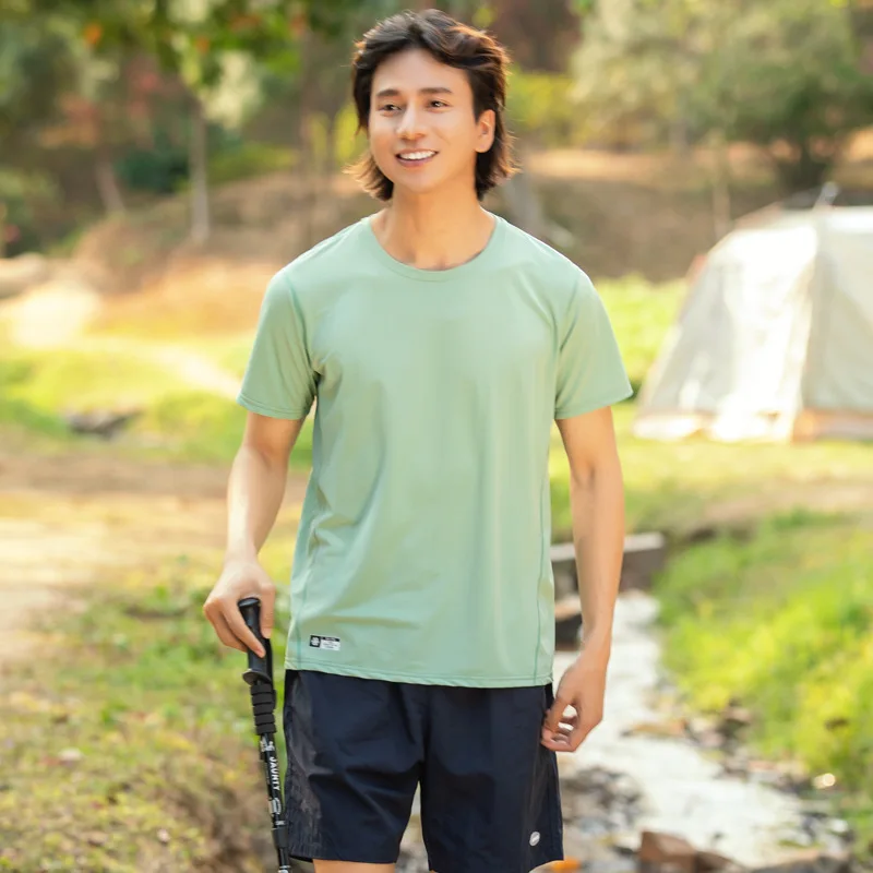 Breathable Quick-drying Running T-shirt Hjumping Outdoor Sports Clothing Comfortable Loose for Male
Breathable Quick-drying Running T-shirt Hjumping Outdoor Sports Clothing Comfortable Loose for Male