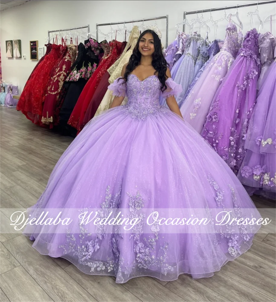 Lavender Princess Ball Gowns Quinceanera Dresses 2023 Off Shoulder Appliques Sweet 16 Dress Lace-up Vestidos De 15 Año
Lavender Princess Ball Gowns Quinceanera Dresses 2023 Off Shoulder Appliques Sweet 16 Dress Lace-up Vestidos De 15 Año