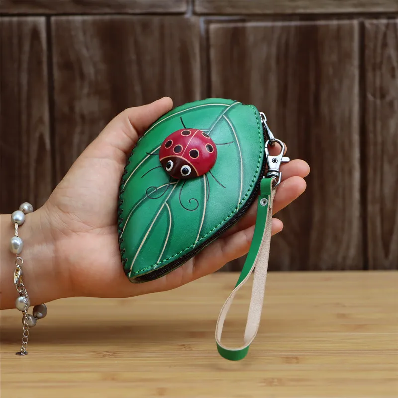 Leather Handmade Creative Leaves Seven Star Ladybug Mini Coin Purse Leather Card Key Case Clutch Clutch Clutch
Leather Handmade Creative Leaves Seven Star Ladybug Mini Coin Purse Leather Card Key Case Clutch Clutch Clutch