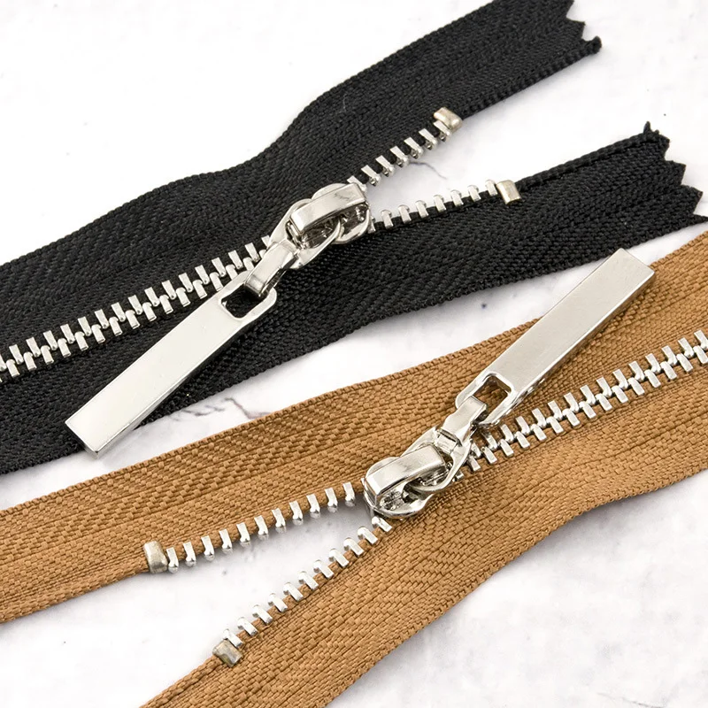 3# Metal Close End Zipper Clothing Zippers For Sewing Jacket Black Sleeping Bag Tent Accessories Zipper 18/20/25cm
3# Metal Close End Zipper Clothing Zippers For Sewing Jacket Black Sleeping Bag Tent Accessories Zipper 18/20/25cm