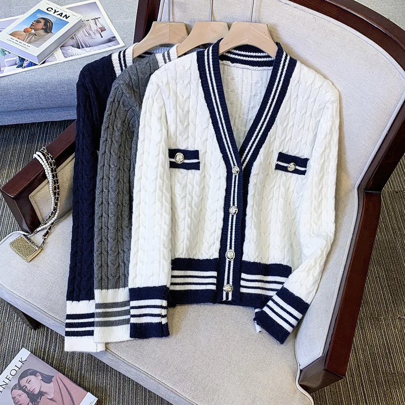 Twist Sweater Cardigan Jacket Women Winter Temperament Collision Collar Short Knitted Tops Classic Striped Knitted Cardigan
Twist Sweater Cardigan Jacket Women Winter Temperament Collision Collar Short Knitted Tops Classic Striped Knitted Cardigan