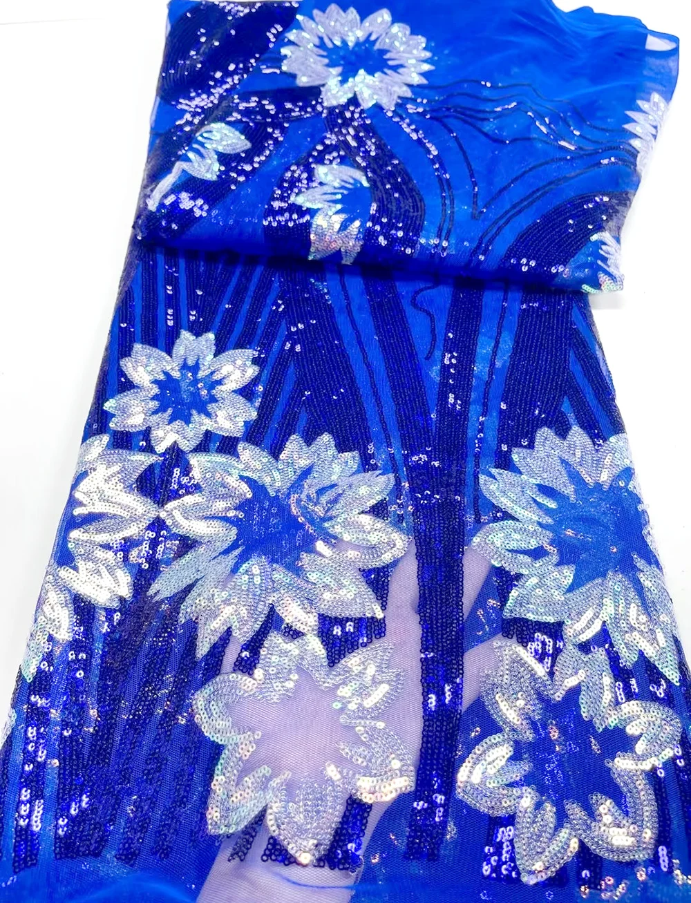 Новинка, королевский синий французский тюль, кружевная ткань, блестки, цветочный узор, африканская сетка, кружевная ткань, высококачественн...
Новинка, королевский синий французский тюль, кружевная ткань, блестки, цветочный узор, африканская сетка, кружевная ткань, высококачественн...