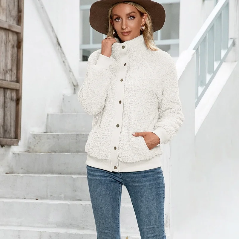 Autumn Winter Warm Cashmere Furry Coats Women Solid Colors Big Pockets Single Breasted Lamb Plush Jackets Casual Loose Outwear
Autumn Winter Warm Cashmere Furry Coats Women Solid Colors Big Pockets Single Breasted Lamb Plush Jackets Casual Loose Outwear
