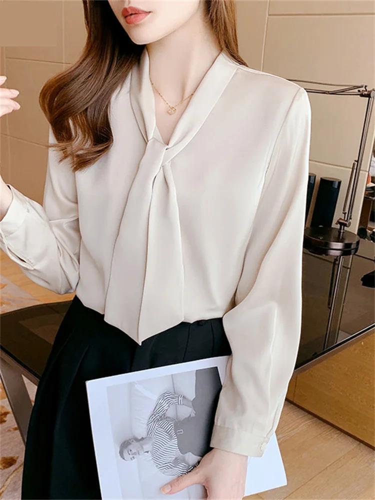 Spring Summer New Elegant Scarf Collar Satin Shirt Long Sleeve Office Lady Blouse Korean Style Casual Fashion Shirt for Female
Spring Summer New Elegant Scarf Collar Satin Shirt Long Sleeve Office Lady Blouse Korean Style Casual Fashion Shirt for Female