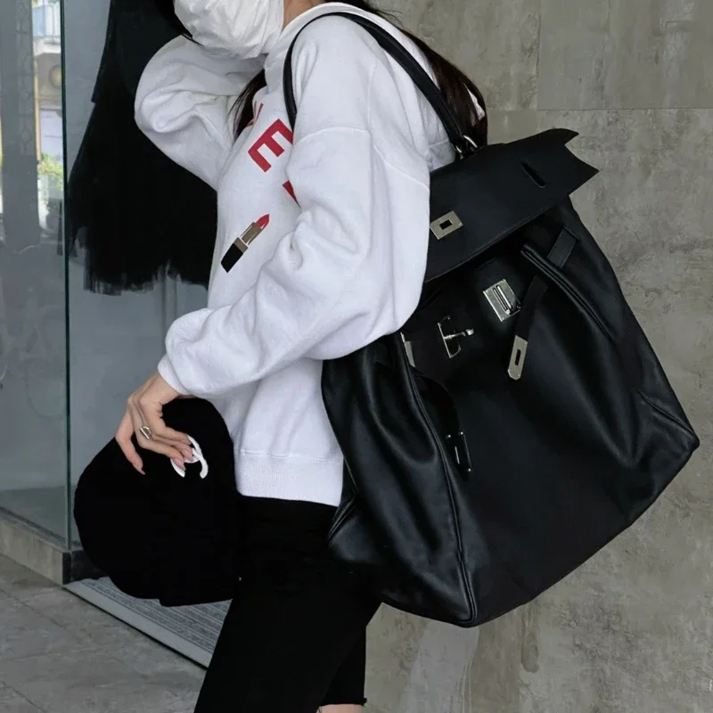 Versatile Soft Style 2023 Portable Bags Crossbody Fashion New Large Shoulder Designer 50cm Capacity For Street Leather Bag Women
Versatile Soft Style 2023 Portable Bags Crossbody Fashion New Large Shoulder Designer 50cm Capacity For Street Leather Bag Women