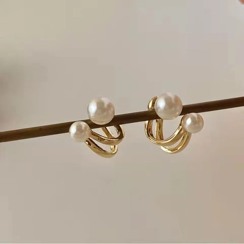 Simple Design Fashion Pearl Stud Earrings for Women Emo Coquette Aesthetic Beads Party Jewelry Accessories Gift To Girlfriend
Simple Design Fashion Pearl Stud Earrings for Women Emo Coquette Aesthetic Beads Party Jewelry Accessories Gift To Girlfriend