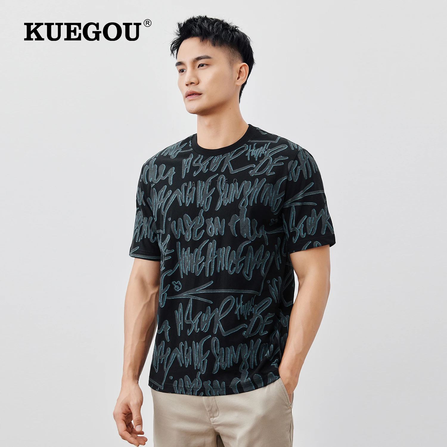 Мужская хлопковая футболка с коротким рукавом KUEGOU, черная или белая хлопковая Футболка с круглым вырезом и принтом с буквами, модель 2022, лет...
Мужская хлопковая футболка с коротким рукавом KUEGOU, черная или белая хлопковая Футболка с круглым вырезом и принтом с буквами, модель 2022, лет...