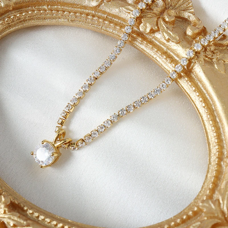 New Hot Sale Full Zircon Necklace Crystal Pendant For Love Woman Jewelry Wholesale Party Gift
New Hot Sale Full Zircon Necklace Crystal Pendant For Love Woman Jewelry Wholesale Party Gift
