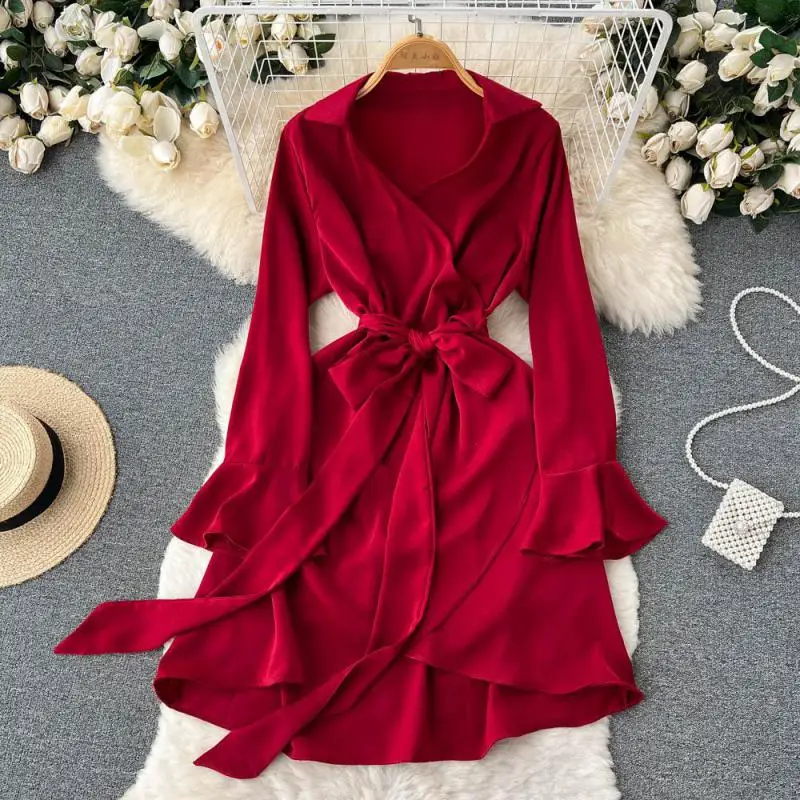 WEIHAOBANG 2022 Summer Women's New Solid Color V-neck Long Sleeve High Waist Belt Slim Fitting Dress Short A-line Skirt
WEIHAOBANG 2022 Summer Women's New Solid Color V-neck Long Sleeve High Waist Belt Slim Fitting Dress Short A-line Skirt