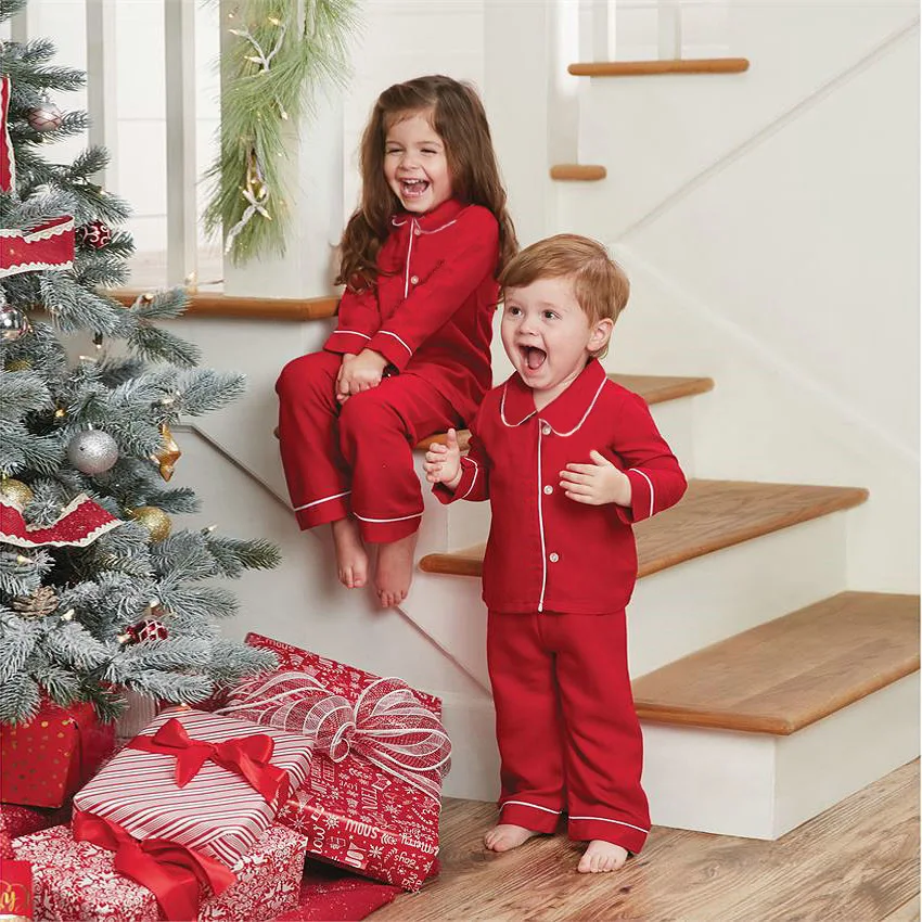 2022 Christmas New Fashion Kid Pajamas Autumn Boy Girl Children Cardigan Solid Cotton Long Sleeve Tops + Pants 2pcs Pyjamas Suit
2022 Christmas New Fashion Kid Pajamas Autumn Boy Girl Children Cardigan Solid Cotton Long Sleeve Tops + Pants 2pcs Pyjamas Suit