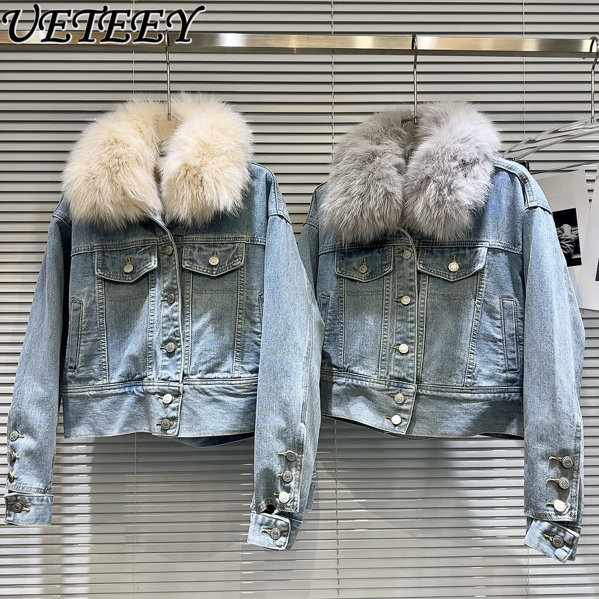 Hot Sale 2023 Winter New Fox Fur Collar Back Hollow Rabbit Fur Liner Thickening Warm Denim Jacket Women's Jean Jackets Coat Lady
Hot Sale 2023 Winter New Fox Fur Collar Back Hollow Rabbit Fur Liner Thickening Warm Denim Jacket Women's Jean Jackets Coat Lady