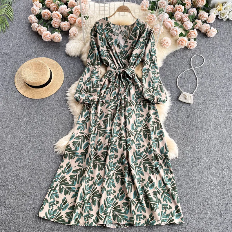 LIRUICHENG Women Retro Print Maxi Dress Puff Sleeve V Neck Sashes A-line Dresses Autumn Bohemian Casual Vacation Long Dress
LIRUICHENG Women Retro Print Maxi Dress Puff Sleeve V Neck Sashes A-line Dresses Autumn Bohemian Casual Vacation Long Dress