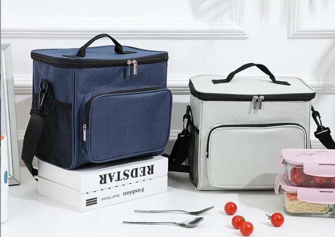Office Portable Carry Bag Lunch Bag Simple Outdoor Picnic Bag Large Capacity Waterproof Lunch Bag Food Picnic Bags Pouch
Office Portable Carry Bag Lunch Bag Simple Outdoor Picnic Bag Large Capacity Waterproof Lunch Bag Food Picnic Bags Pouch