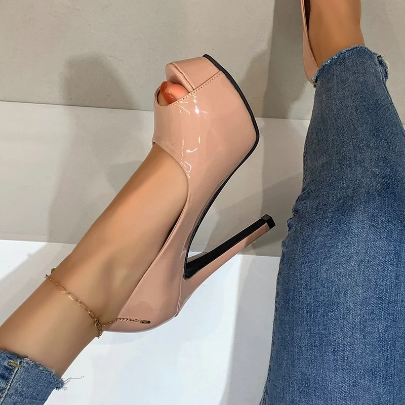 2022 Heels Brand Shoes Women Platform High Heels Pumps Peep Toe Patent Leather beige Party Wedding Shoes Sexy Fetish Heels
2022 Heels Brand Shoes Women Platform High Heels Pumps Peep Toe Patent Leather beige Party Wedding Shoes Sexy Fetish Heels