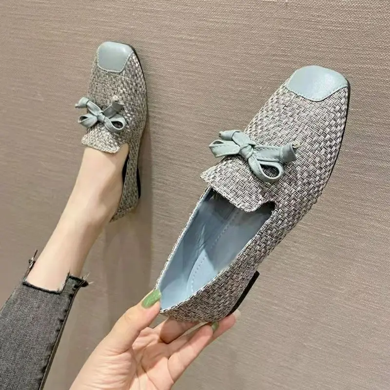 Ricaqico Flat Heel Flat Shoes Women 2022 Spring Summer New Women's Shoes Large Size Fashion Metal Buckle Cloth Square Head Heels
Ricaqico Flat Heel Flat Shoes Women 2022 Spring Summer New Women's Shoes Large Size Fashion Metal Buckle Cloth Square Head Heels