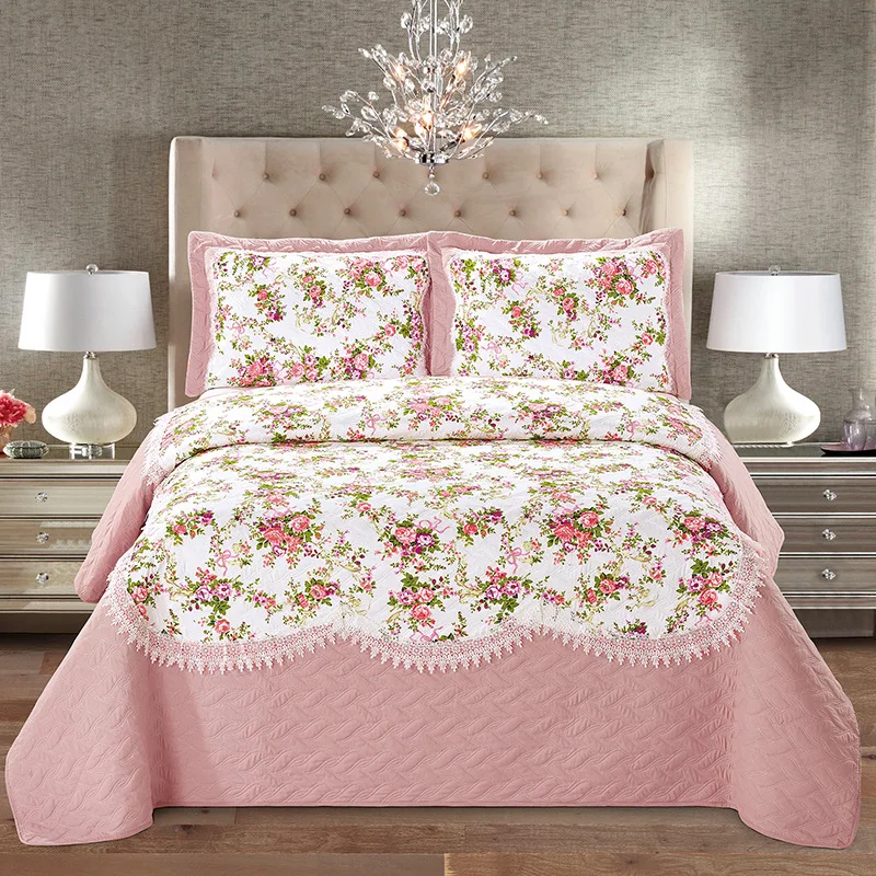 Floral Lace Bed Cover Brushed Print Quilted Air Conditioner Quilt Three-piece Polyester Tatami Quilted Sheet American Style
Floral Lace Bed Cover Brushed Print Quilted Air Conditioner Quilt Three-piece Polyester Tatami Quilted Sheet American Style