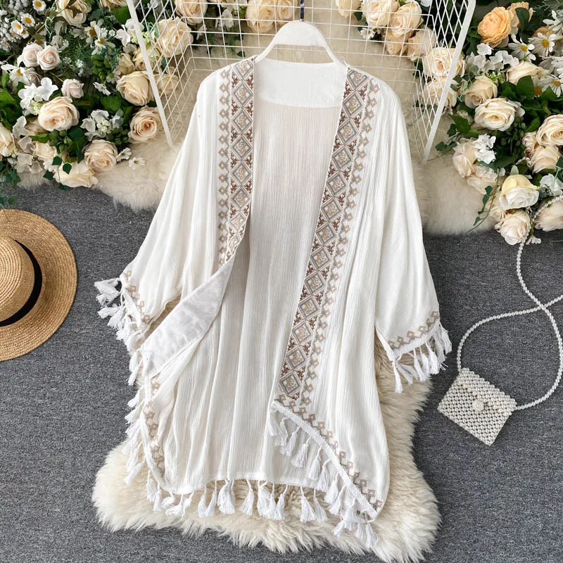 

Embroidery White Cotton Ethnic Kimono Robe Woman Long Blouse Cardigan Ssummer Boho Beach Tassle Bohemian Bikini Cover Up