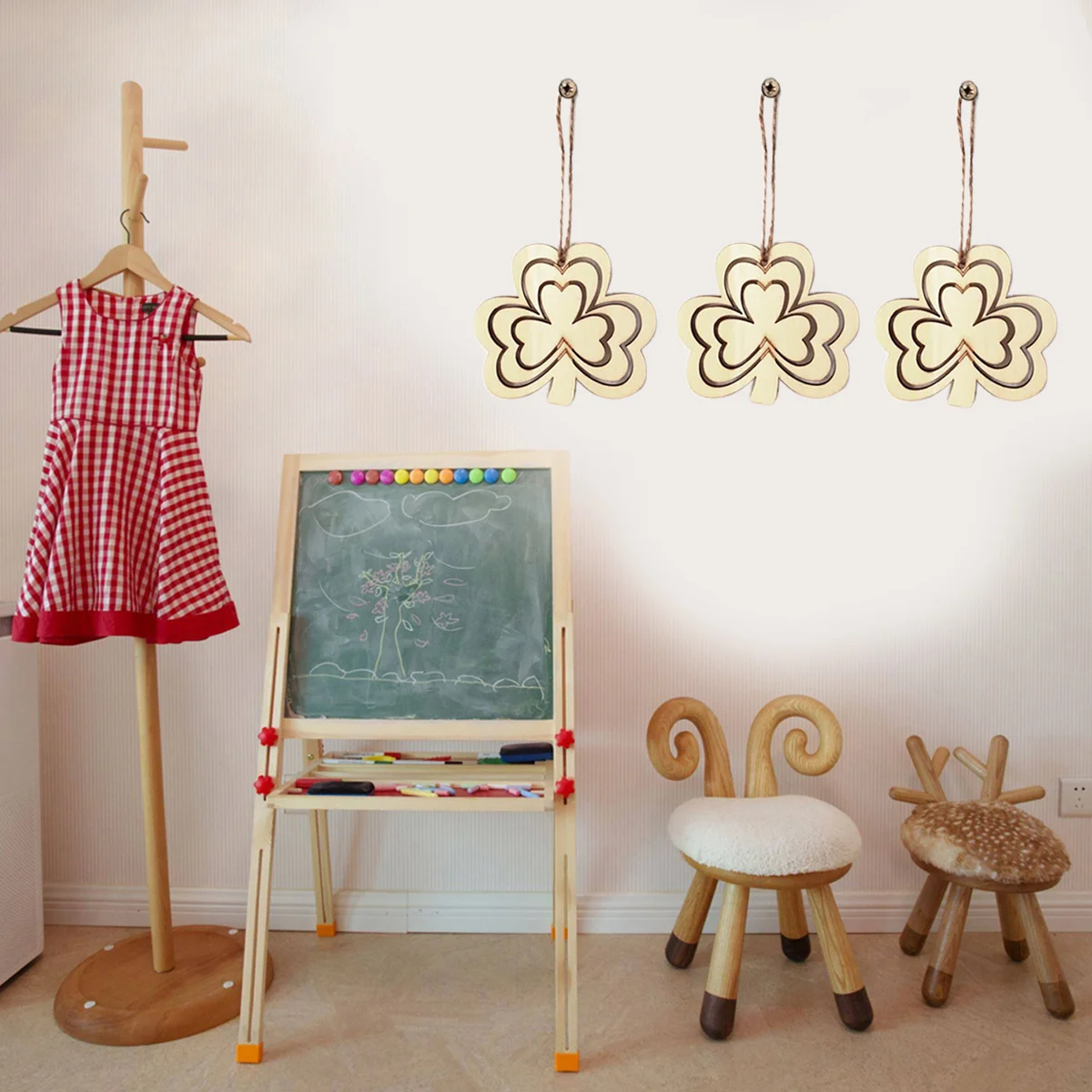 10pcs Wood DIY Hanging Drop Prop Decor for Home Saint Patricks Day Festival Party Store
10pcs Wood DIY Hanging Drop Prop Decor for Home Saint Patricks Day Festival Party Store