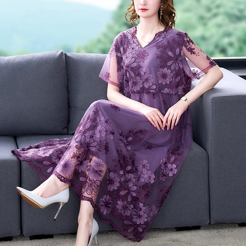 2023 Purple Embroidery Floral Mesh V-Neck Sexy Midi Dress Summer Boho Fashion Light Beach Dress Women Korean Elegant Loose Dress
2023 Purple Embroidery Floral Mesh V-Neck Sexy Midi Dress Summer Boho Fashion Light Beach Dress Women Korean Elegant Loose Dress