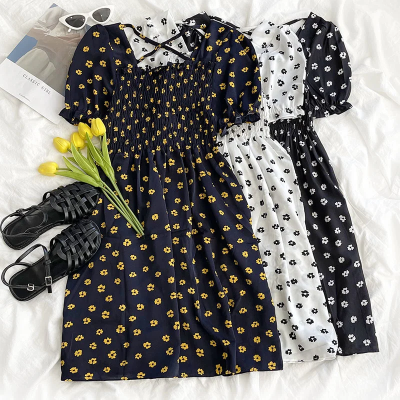 Floral Pleated Square Neck Cross Open Back Waist Bubble Sleeve Chiffon Dress Blue White Blue Summer Short Sleeve Women Dress
Floral Pleated Square Neck Cross Open Back Waist Bubble Sleeve Chiffon Dress Blue White Blue Summer Short Sleeve Women Dress