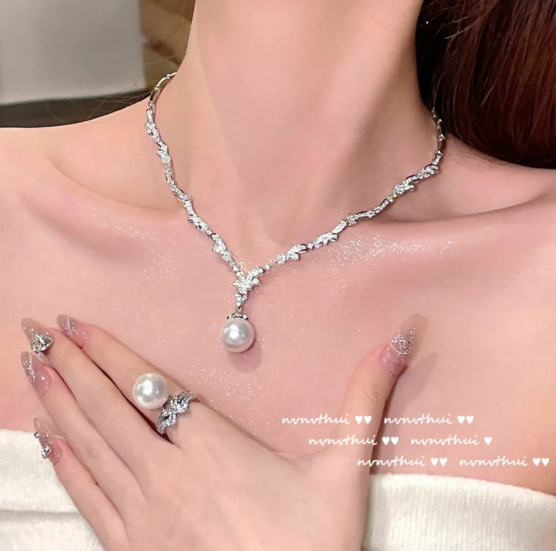 JitDoo Luxury Elegant Lady’s Zirconia Pendant Necklace BlingBling Noble Pearl Ring/Earring Wedding Eternity Jewelry Set Gift
JitDoo Luxury Elegant Lady’s Zirconia Pendant Necklace BlingBling Noble Pearl Ring/Earring Wedding Eternity Jewelry Set Gift