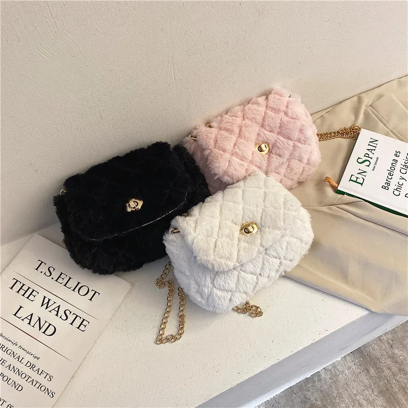 Women Small Fashion Bag New Luxury Plush Cute Shoulder Girl Crossbody Messenger Bag Luxury Designer Handbags Fashionable Purses
Women Small Fashion Bag New Luxury Plush Cute Shoulder Girl Crossbody Messenger Bag Luxury Designer Handbags Fashionable Purses