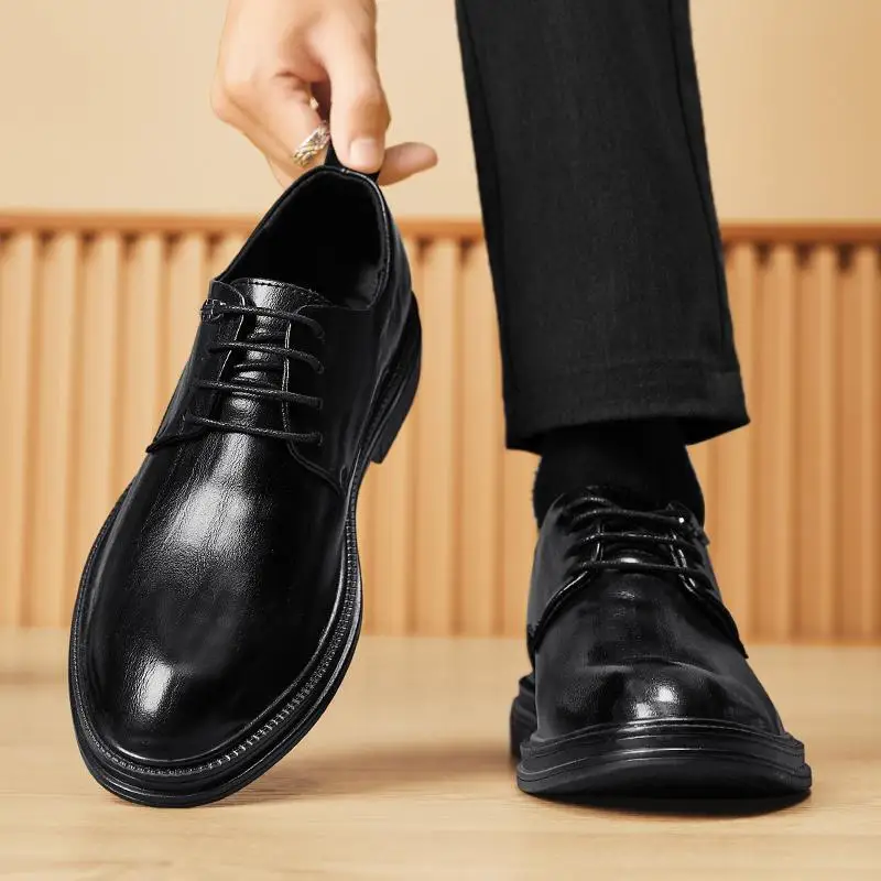 Summer 2023 New Business Leather Shoes Men's Youth British Style Student Platform Suit Men's Trendy Shoes
Summer 2023 New Business Leather Shoes Men's Youth British Style Student Platform Suit Men's Trendy Shoes