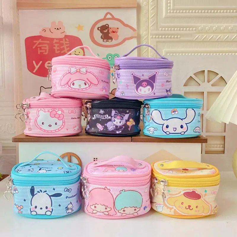 Kawaii Sanrio Mymelody Kuromi Cinnamorroll ручная сумка для макияжа милый аниме мини нулевой кошелек наушники сумка для хранения подарки игрушки
Kawaii Sanrio Mymelody Kuromi Cinnamorroll ручная сумка для макияжа милый аниме мини нулевой кошелек наушники сумка для хранения подарки игрушки